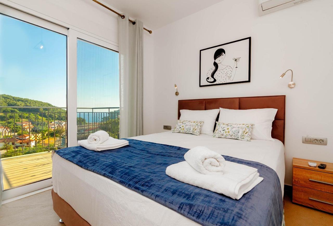 Natura Luxury Suites بارغا المظهر الخارجي الصورة