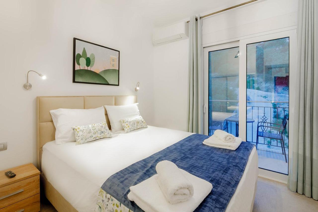 Natura Luxury Suites بارغا المظهر الخارجي الصورة